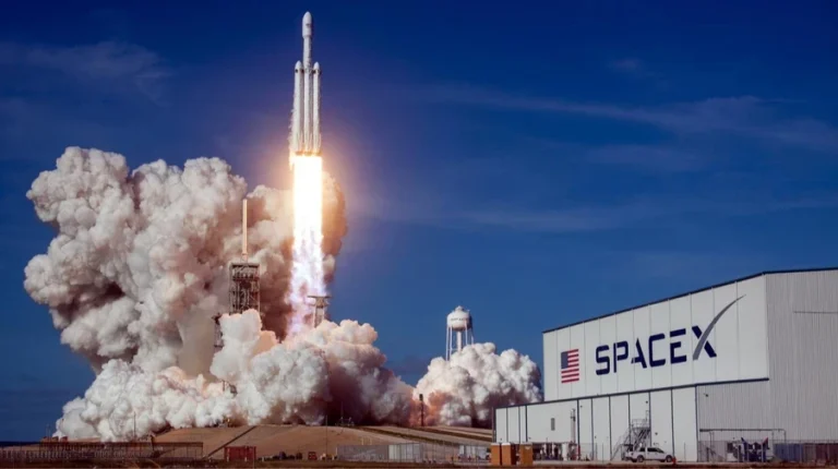 SpaceX запустила понад 1,5 тисяч супутників Starlink у першій половині 2026 року